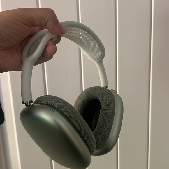 Apple airpod max green - Picture 3 of 7